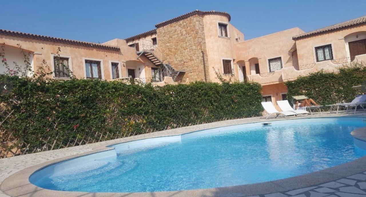 Nuovi Appartamenti Tri E Bilocali In Residence Con Piscina A Porto Cervo 800Mt Mare Liscia di Vacca Dış mekan fotoğraf